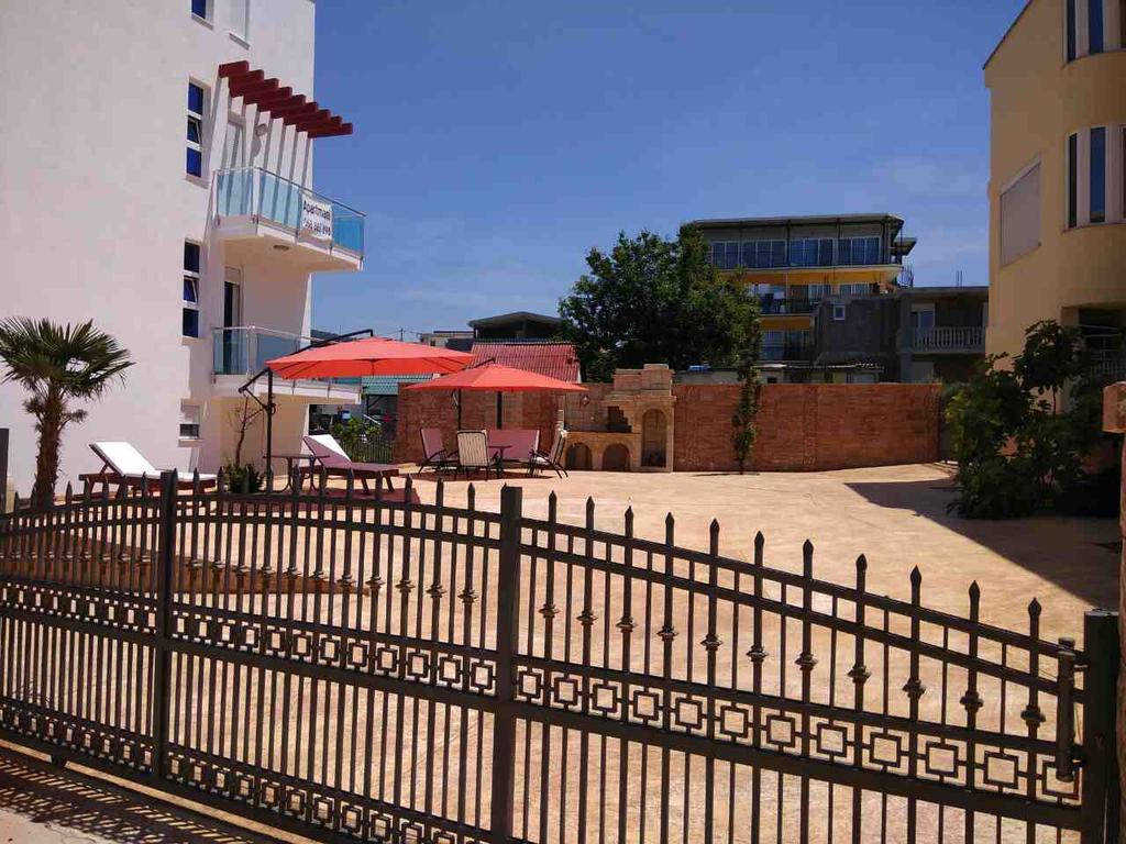 דוברה וודה Apartments Vila A1 מראה חיצוני תמונה