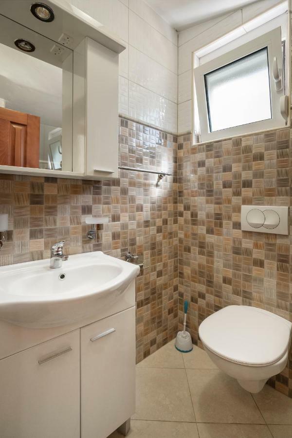 דוברה וודה Apartments Vila A1 מראה חיצוני תמונה