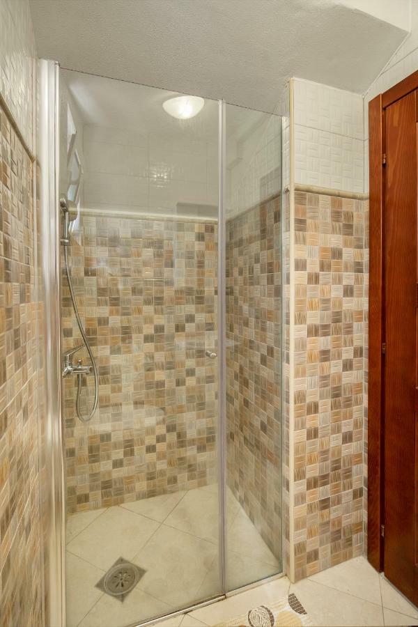 דוברה וודה Apartments Vila A1 מראה חיצוני תמונה