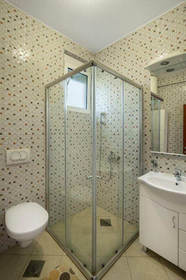דוברה וודה Apartments Vila A1 מראה חיצוני תמונה