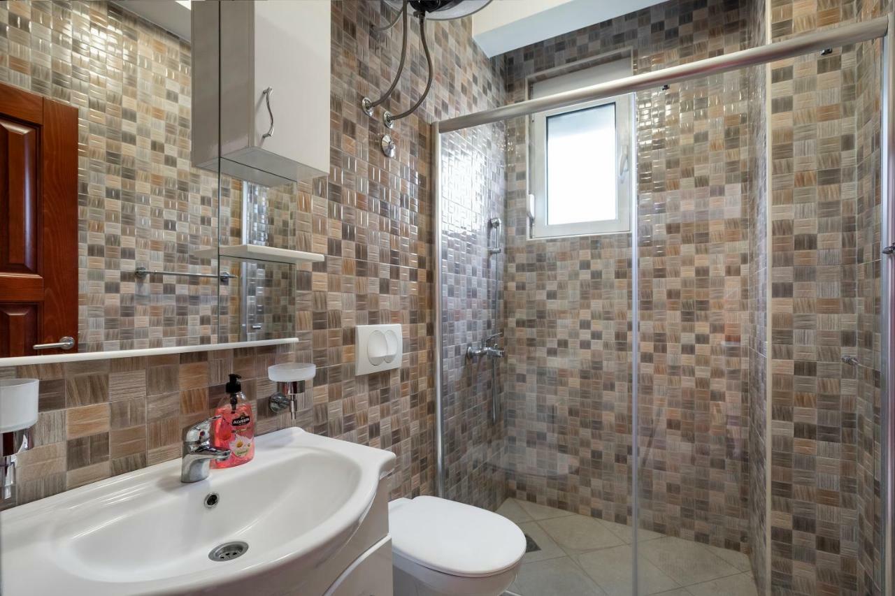 דוברה וודה Apartments Vila A1 מראה חיצוני תמונה