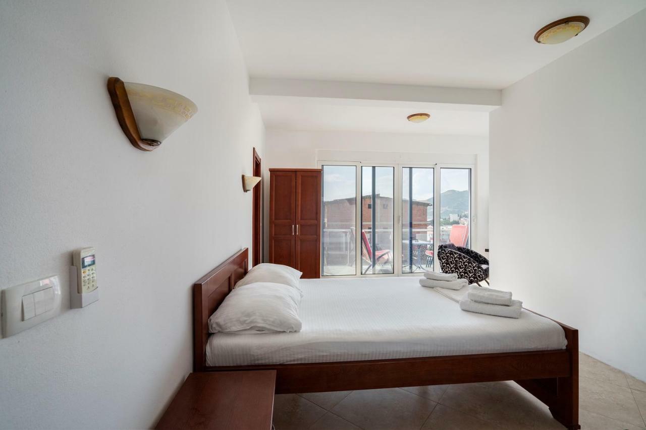 דוברה וודה Apartments Vila A1 מראה חיצוני תמונה