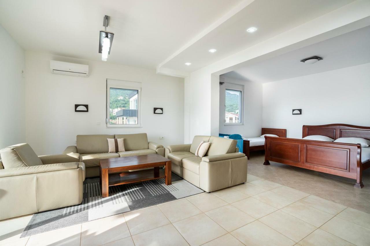 דוברה וודה Apartments Vila A1 מראה חיצוני תמונה