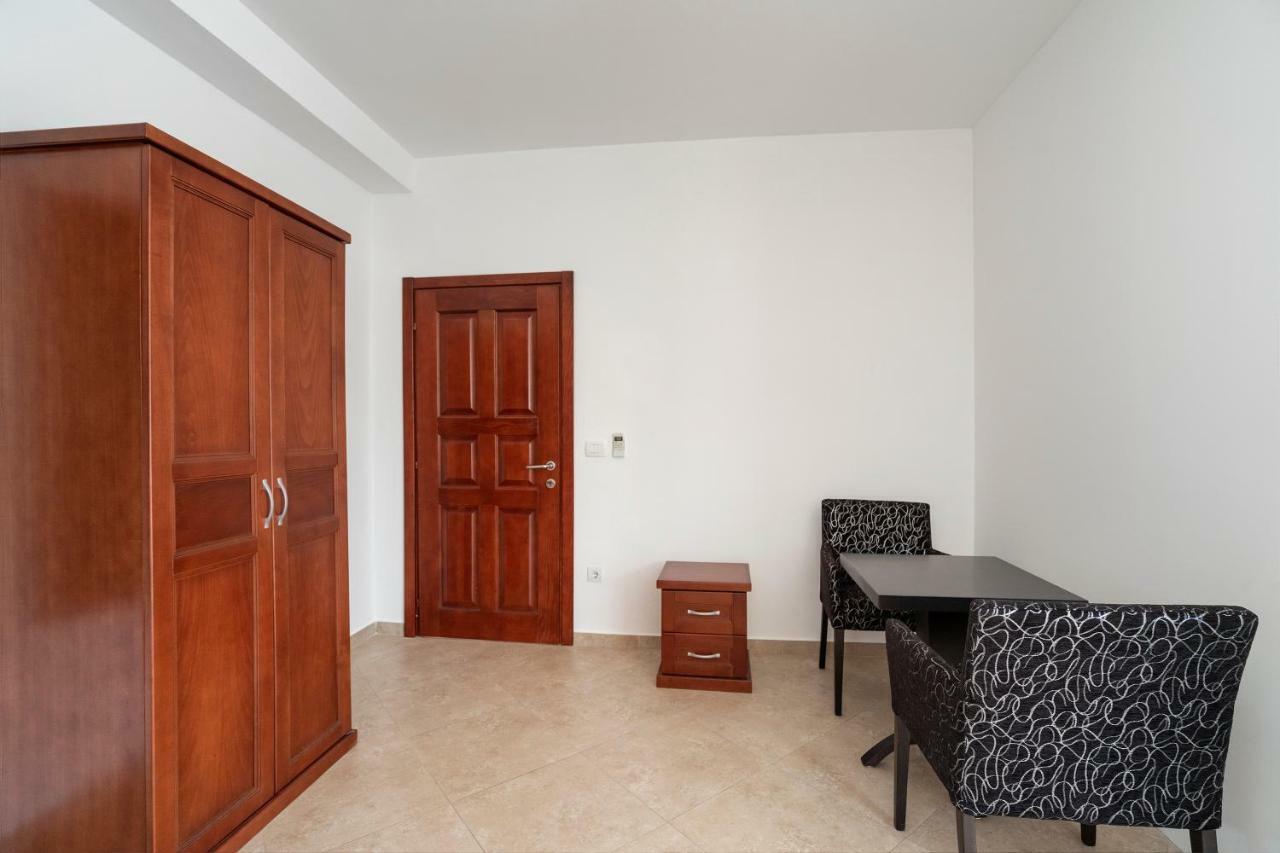 דוברה וודה Apartments Vila A1 מראה חיצוני תמונה