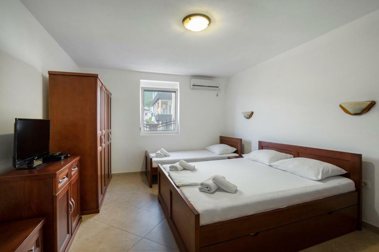 דוברה וודה Apartments Vila A1 מראה חיצוני תמונה