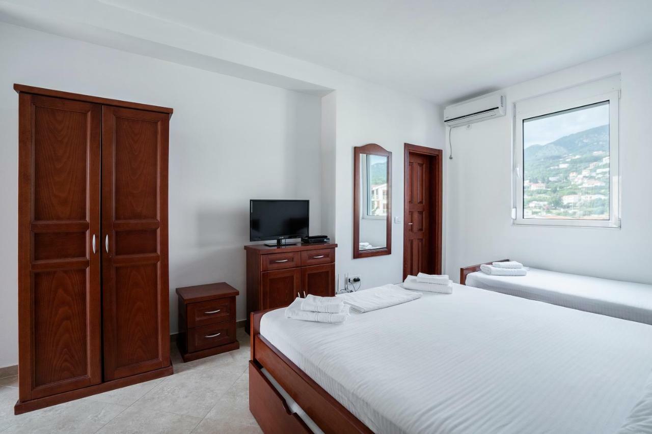 דוברה וודה Apartments Vila A1 מראה חיצוני תמונה