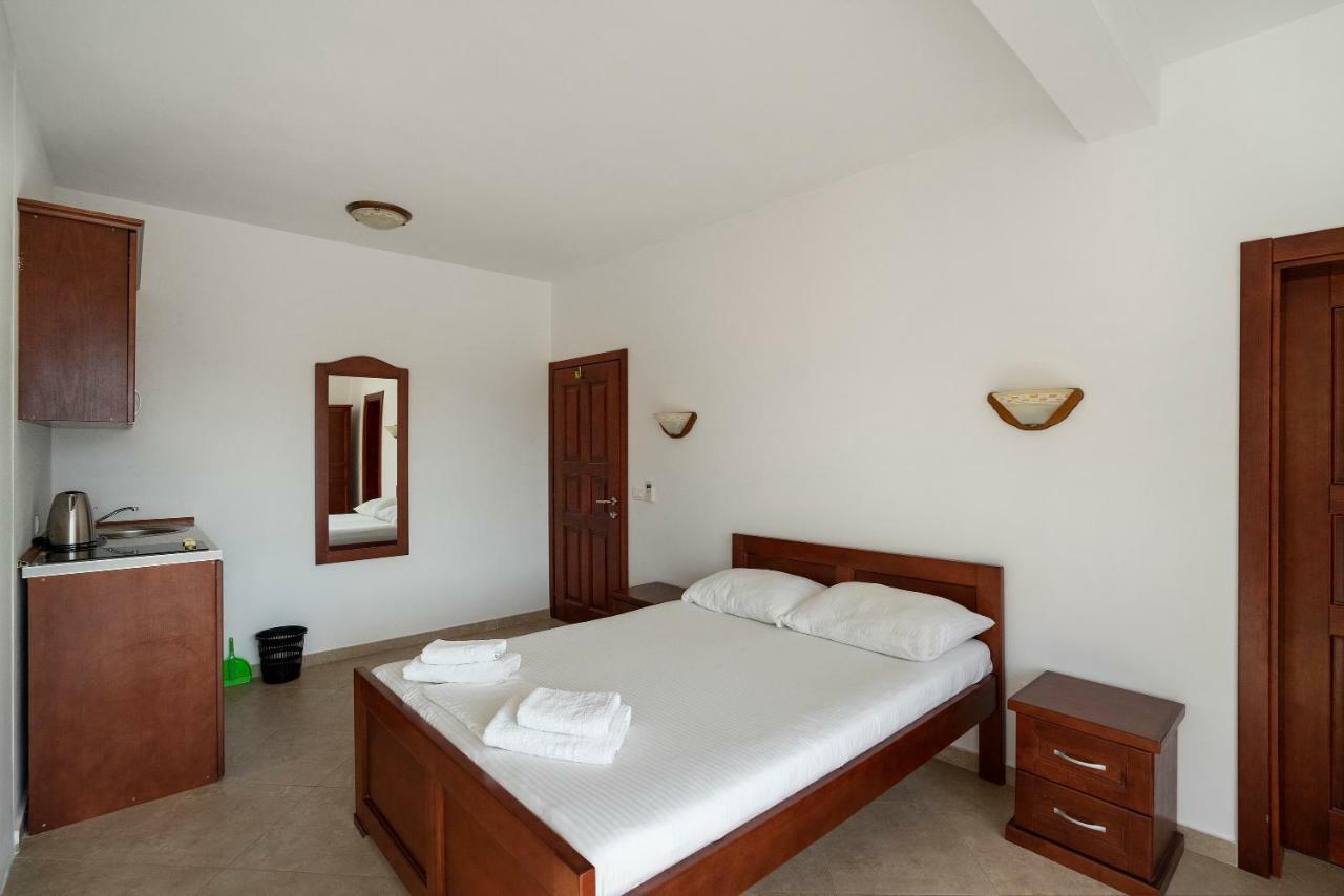 דוברה וודה Apartments Vila A1 מראה חיצוני תמונה